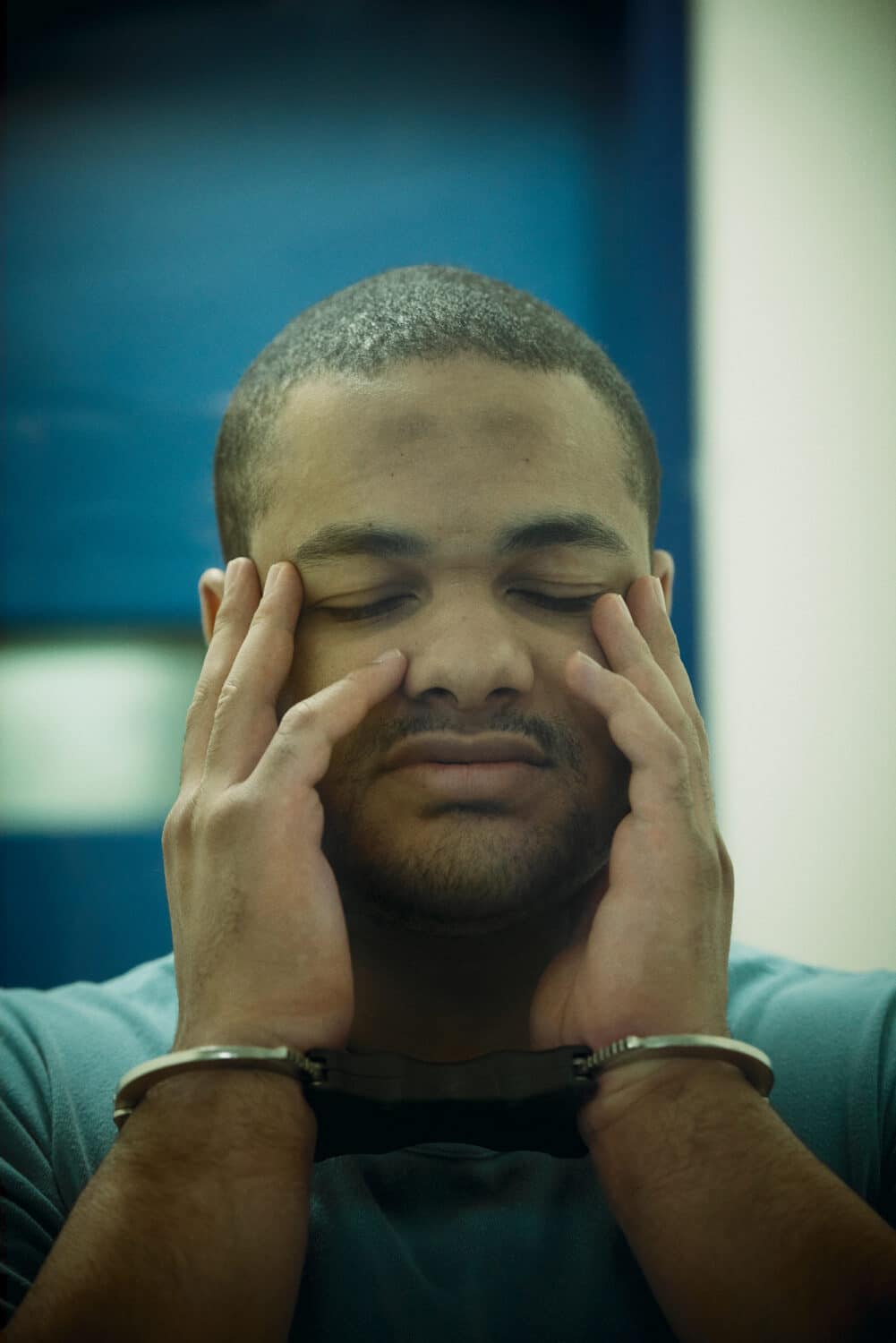 13PHOTO Florian Kalotay Brian Carlos im Gefängnis