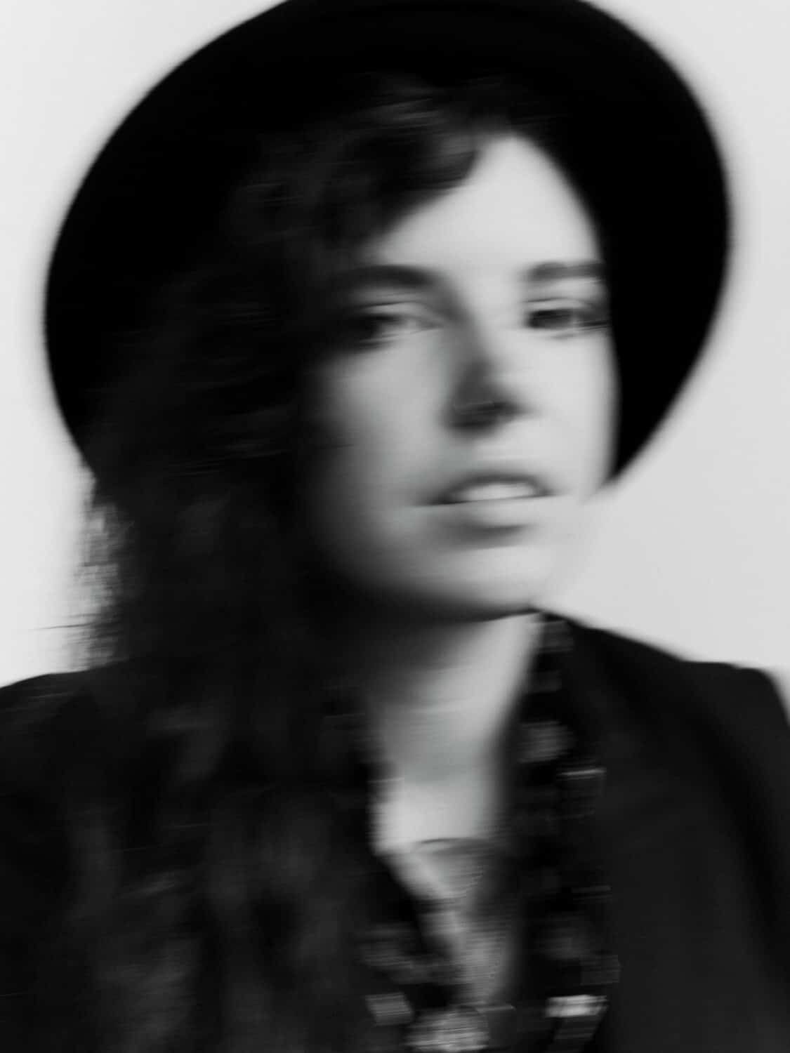 13PHOTO Ladina Bischof Portrait Velvet Two Stripes