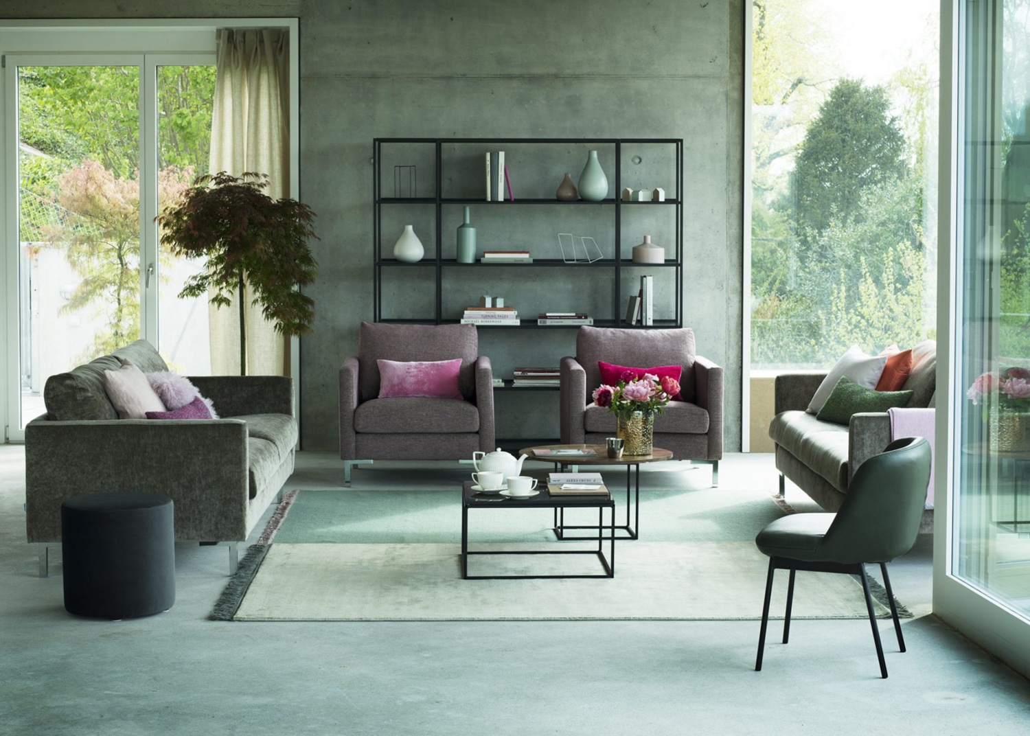 13 Photo Vera Hartmann Interior Stills