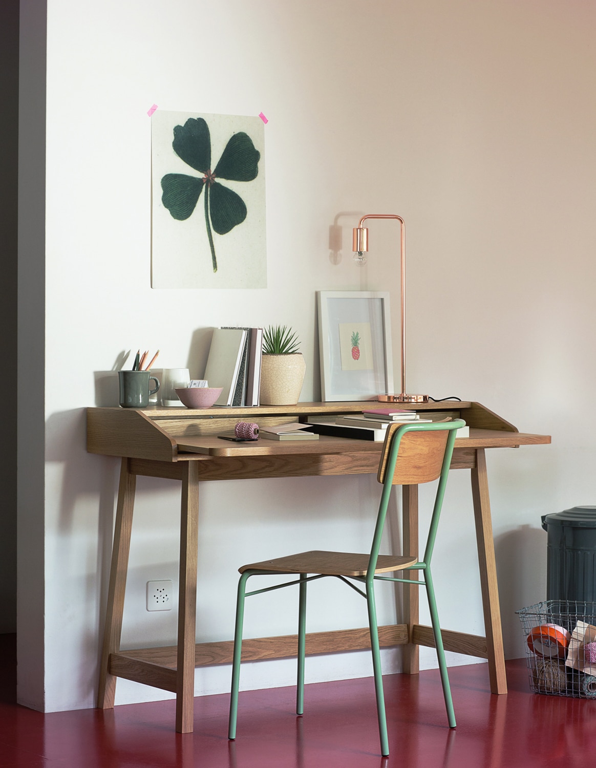 13 Photo Vera Hartmann Interior Stills