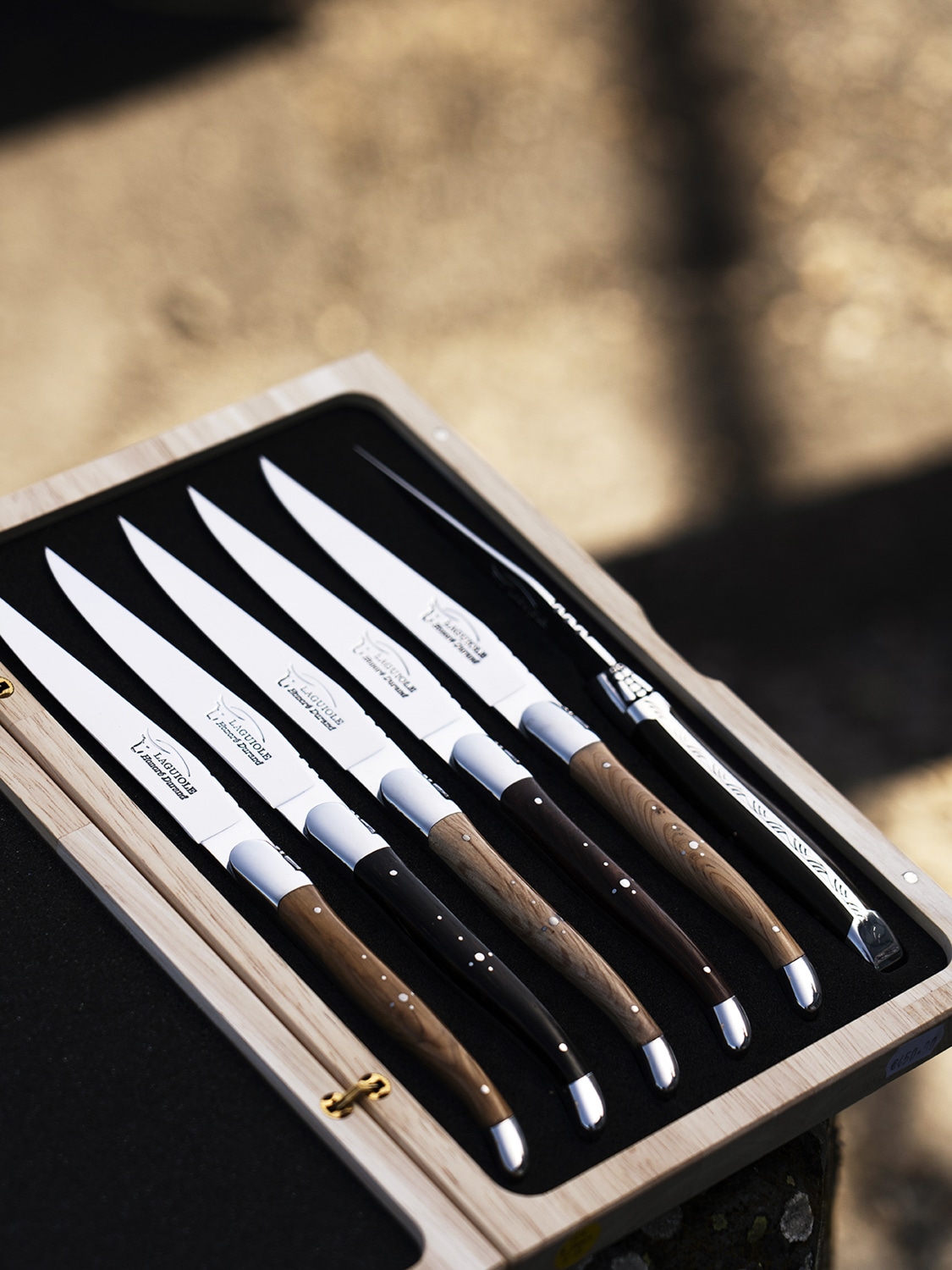 13 Photo Marvin Zilm Laguiole Honore Durand