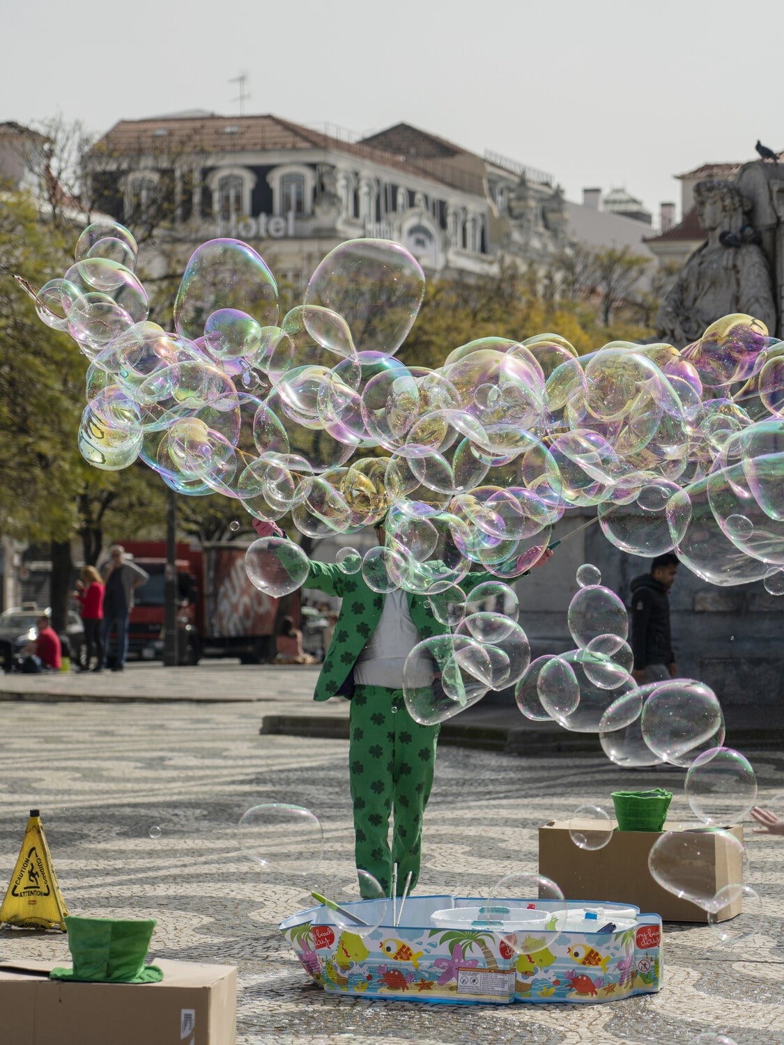 13 Photo Marvin Zilm Men at Work