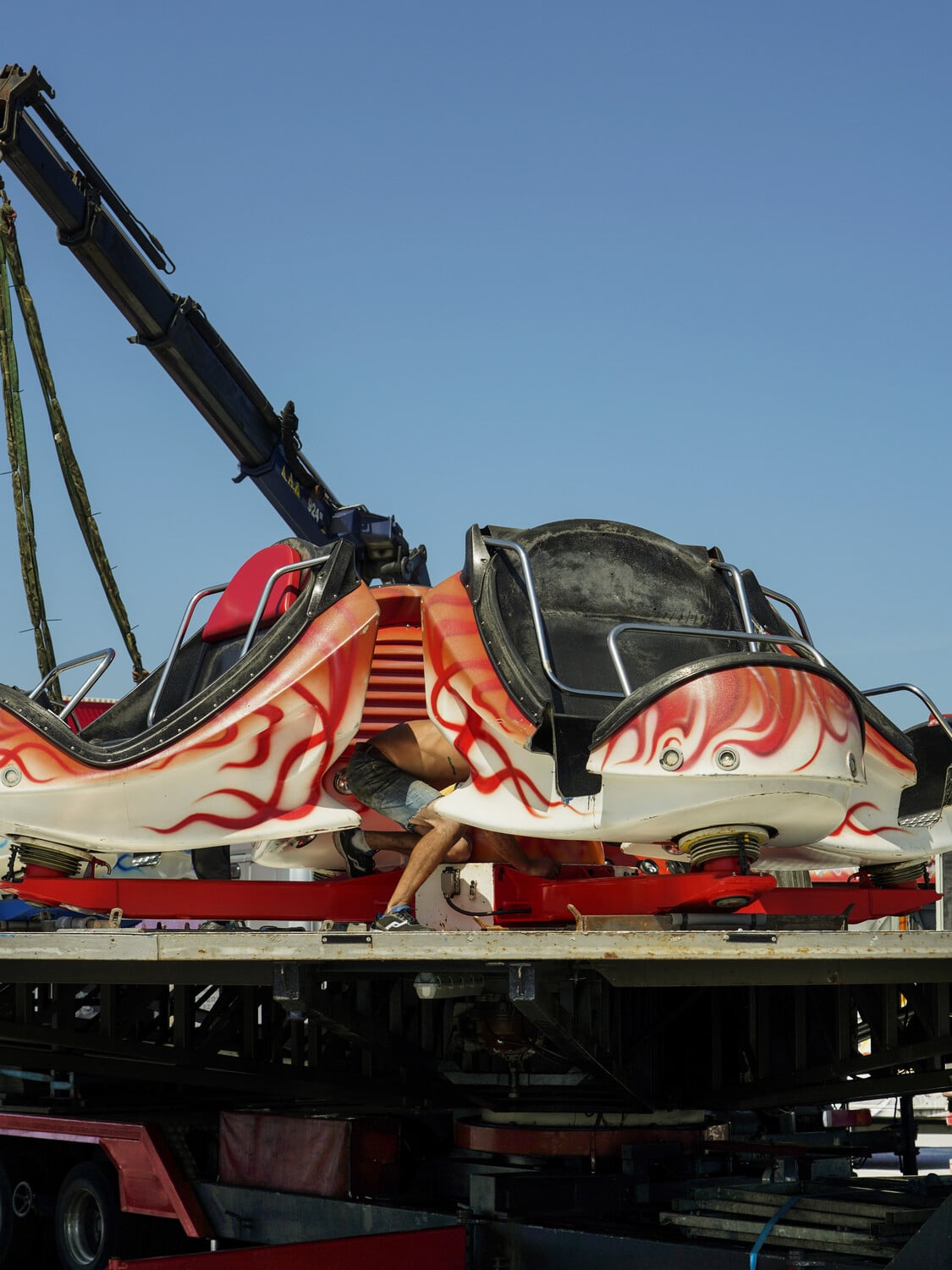 13 Photo Marvin Zilm Men at Work