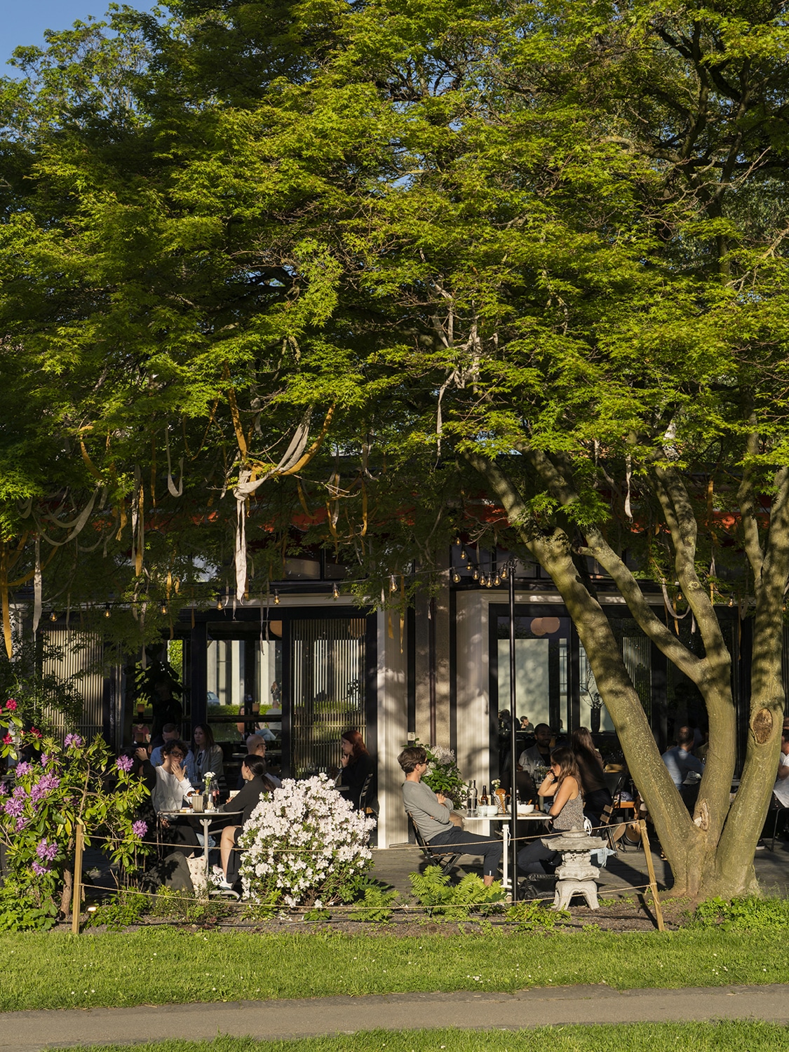 13 Photo Marvin Zilm Ooki Pavillion