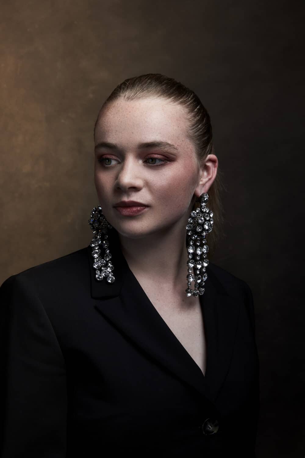 13Photo Kostas Maros Portrait Luna Wedler