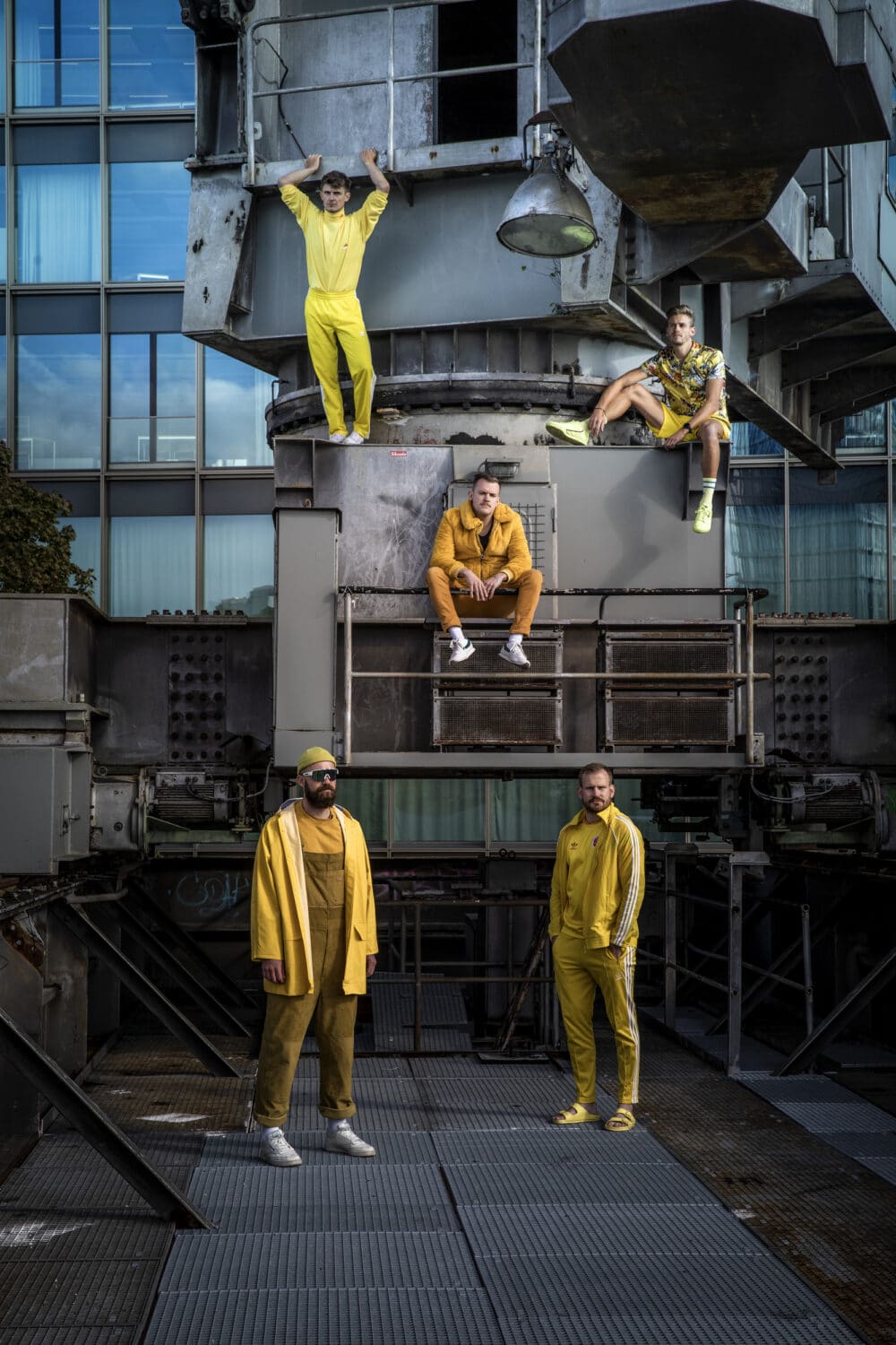 13PHOTO Kostas Maros Portrait Les Touristes