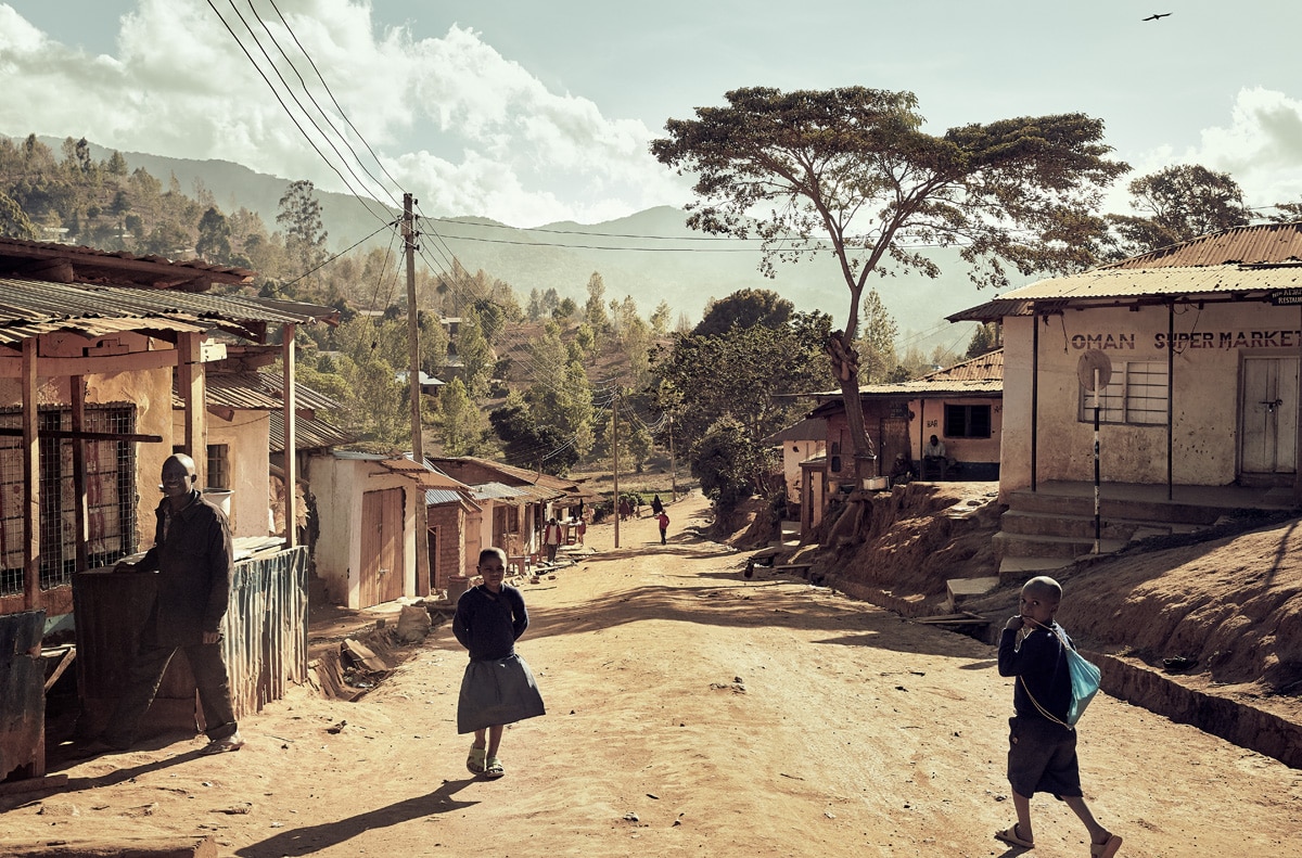 13 Photo Lea Meienberg Buch Mazumbai Tansania